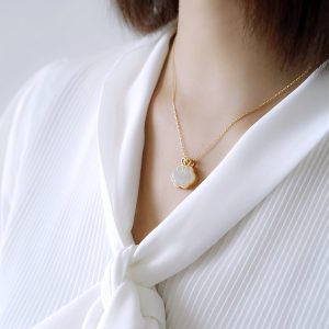 Chinese Style Pure Silver Hetian Jade Ruyi Cloud Longevity Lock Pendant Necklace with Gold Inlay - Light Luxury Women's Jewelry