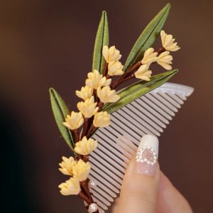 Classical Osmanthus Flower Hairpin for Bun - Elegant Cheongsam Hair Comb, Hanfu Hair Accessory, Chinese Style Hair Ornament for Women