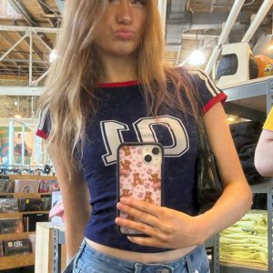 Color-Blocked Cropped T-Shirt with Striped Letters - Slim Fit Round Neck Short Sleeve American Street Casual Style