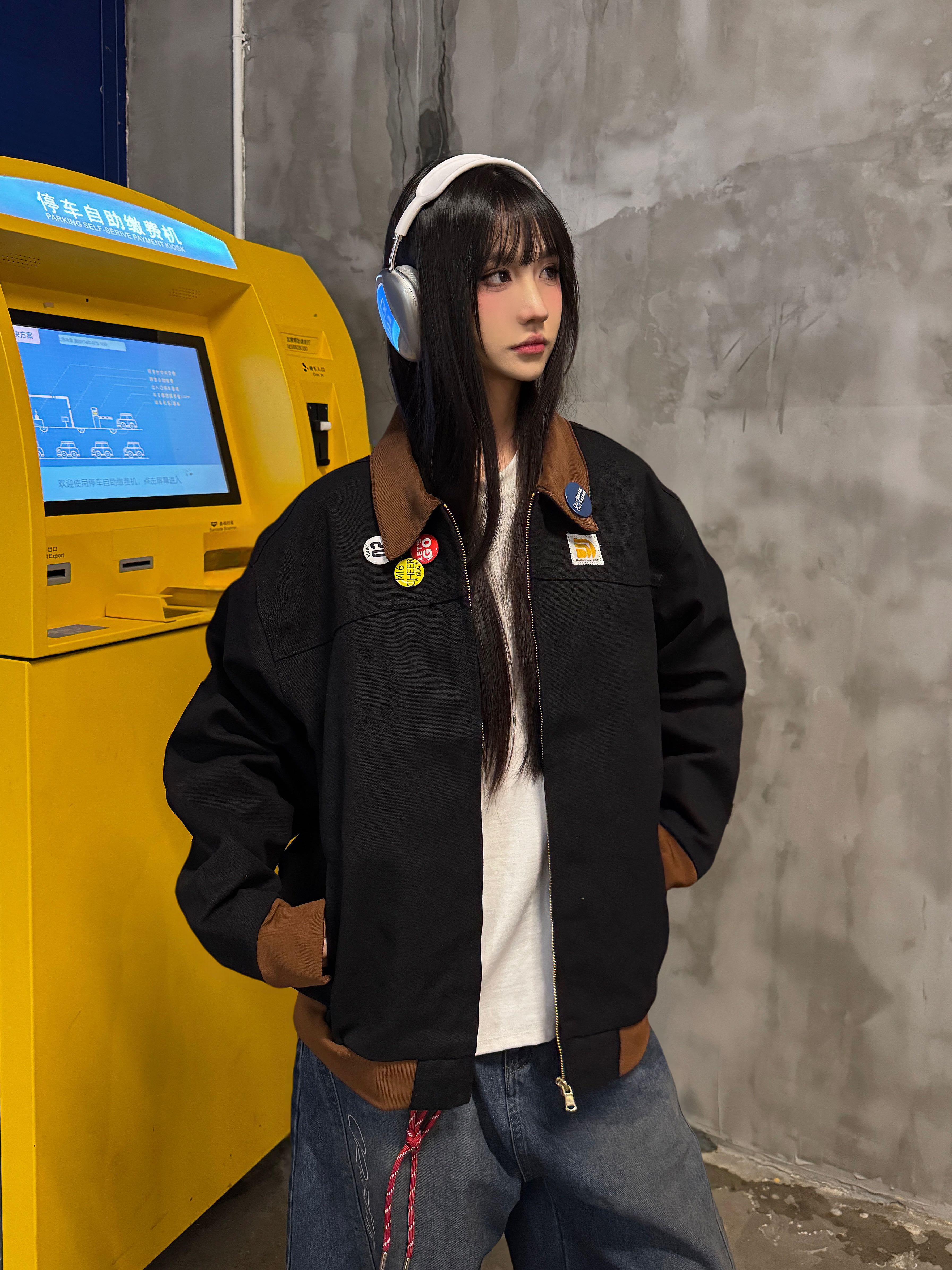 Color-Blocked Retro Work Jacket with Interchangeable Badges - 2025 Spring American Style Couple's Jacket
