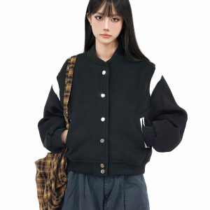 Color-Blocked Wool Baseball Jacket for Women - Vintage American Style, Loose Fit Casual Versatile Outerwear