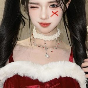 Colorful Christmas Snowflake Plush Necklace | Pearl Choker Heart Pendant Collarbone Chain for Festive New Year Accessories