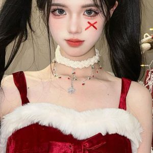 Colorful Christmas Snowflake Plush Necklace | Pearl Choker Heart Pendant Collarbone Chain for Festive New Year Accessories