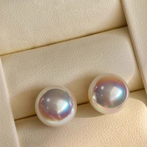 Colorful Mother-of-Pearl Aurora Mirror Earrings for Women, Light Luxury Style, Perfect for 90s and Y2K Fashion Trends