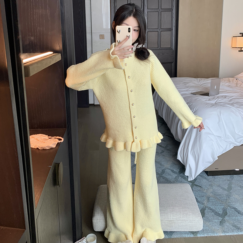 Coral Fleece Pajamas for Women - Thickened, Fleece-Lined, Princess Style - Cozy Home Wear for Autumn and Winter
