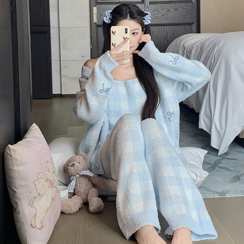 Cozy Coral Fleece Three-Piece Velvet Pajama Set for Women, Thick Autumn Winter Homewear, Cute 2025 Style