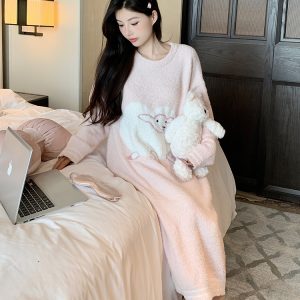 Cozy Plus Size Women's Long Skirt Nightgown in Thick Coral Fleece - Autumn/Winter Flannel Pajamas for Year of the Sheep