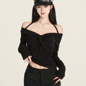 Cross-Twist Halter Top for Women - Korean Style Fashion - Trendy and Chic Design for a Stylish Look