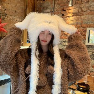 Cute Big-Eyed Dog Plush Bucket Hat for Women - Winter Fisherman's Hat with Ear Protection, Warm and Adorable Design