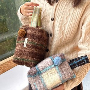 Cute Retro Woolen Makeup Bag - Portable Soft Storage Bag with Hand-held Design, Ideal for Travel and Daily Use