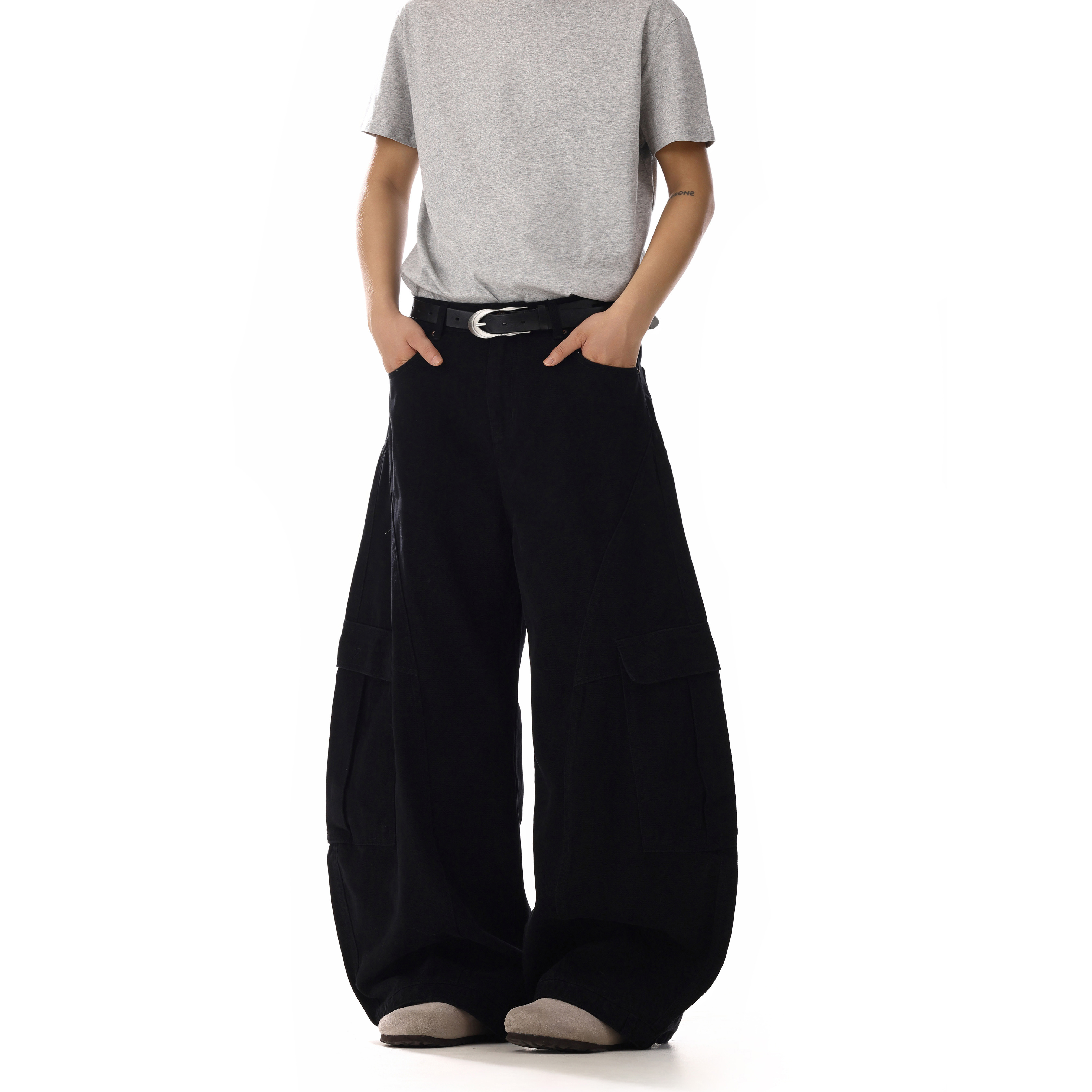 Deconstructed Black Wide-Leg Curved Knife Jeans for Men and Women - Retro Loose Casual Niche Work Pants