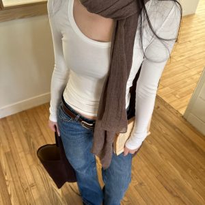 Delicate Lines Long U-Neck Base Shirt - Basic Popchee Style in 3 Colors, Perfect for Effortless Layering and Flattering Fit