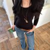 Delicate Lines Long U-Neck Base Shirt - Basic Popchee Style in 3 Colors, Perfect for Effortless Layering and Flattering Fit