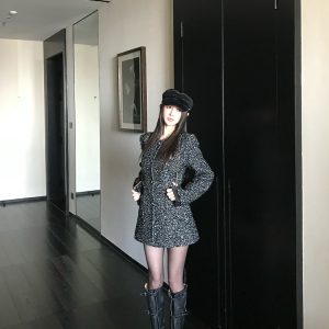 Delicate Sparkle Knit Jacket and Short Pants Set for Women - Vintage Evening Sky Fireflies Design, High-End Fashion