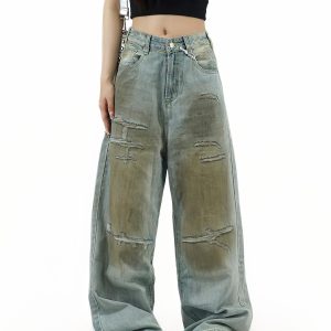 Distressed Handmade High Street Loose Long Jeans with American Street Style and Wash Effect