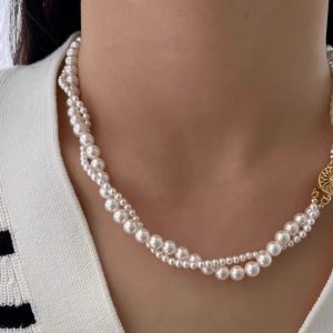 Double Layer Twisted Pearl Necklace for Women - Cold Light Layered Choker, Elegant Fashion Accessory, Perfect for 90s and Y2K Styles