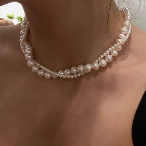 Double-Layer Wrapped Pearl Necklace for Women, Light Luxury Niche Design, Clavicle Chain, Elegant Fashion Accessory