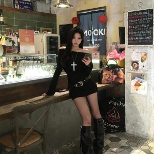 Eccentric Off-Shoulder Black Long Sleeve Dress with Waist-Cinching Design and Fitted Short Skirt - Sexy Figure-Flattering Style