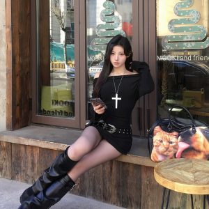 Eccentric Off-Shoulder Black Long Sleeve Dress with Waist-Cinching Design and Fitted Short Skirt - Sexy Figure-Flattering Style