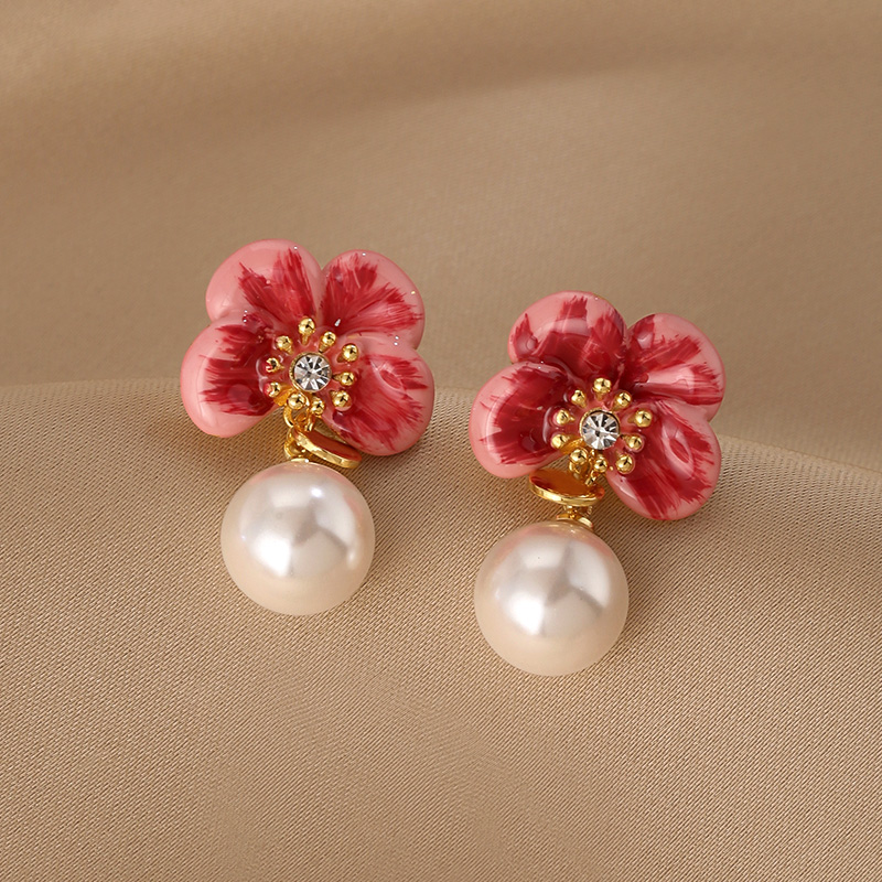 Elegant 3D Flower Pearl Earrings for Women, French Light Luxury Design, Chic Socialite Accessories, Trendy 2024 Style