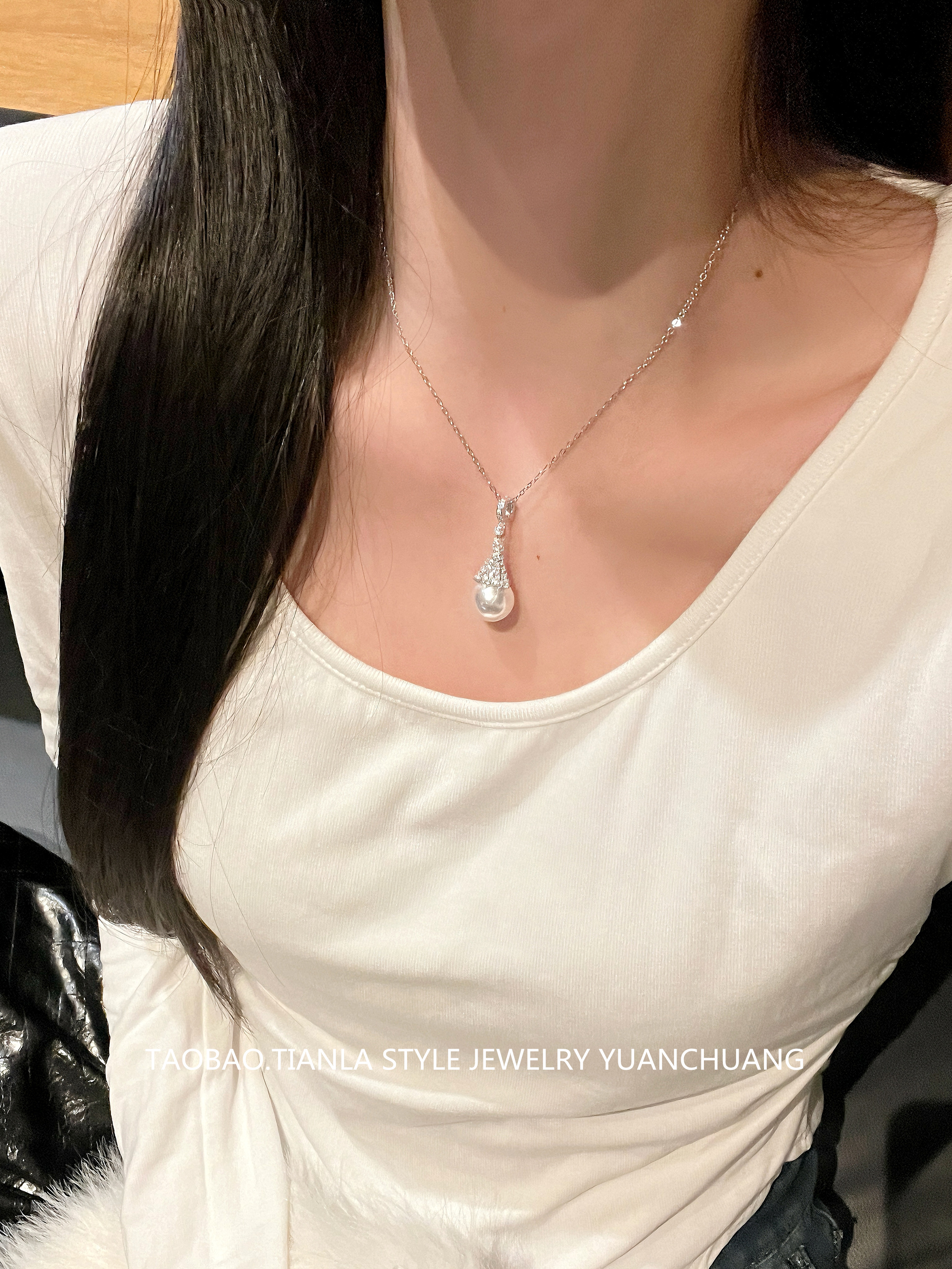 Elegant Flashing Diamond Snow Tower Pearl Necklace for Women, Pure Silver Collarbone Chain, Light Luxury, Exquisite Design