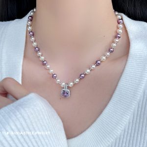 Elegant French Purple Square Sugar Pearl Necklace - Luxurious High-End Clavicle Chain for Versatile Style