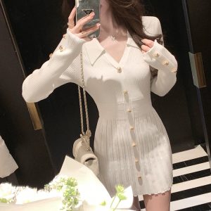 Elegant French-Style Long-Sleeve Knitted Dress for Women, Waist-Cinching V-Neck, Short Skirt, Perfect for Autumn and Winter Fashion