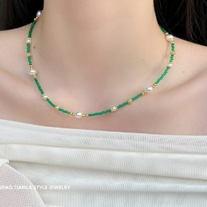 Elegant Green Cat's Eye Stone Pearl Necklace for Women - Versatile Light Luxury Clavicle Chain with Exquisite Millet Beads