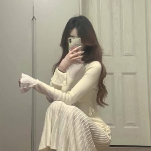 Elegant Handmade Hook Flower Knitted Dress for Women, Slim Fit Waist-Defining Long Dress for Spring & Autumn, Chic Style