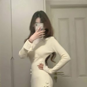 Elegant Handmade Hook Flower Knitted Dress for Women, Slim Fit Waist-Defining Long Dress for Spring & Autumn, Chic Style