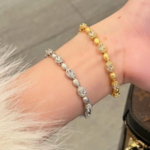 Elegant High Carbon Diamond Bracelet for Women - Old Money Style, Niche Light Luxury Jewelry with Sophisticated Charm