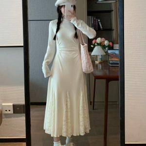 Elegant White Mermaid Dress with Knit Layer, French-Style Spring Fashion, Sweet Delicate Design for Effortless Layering.