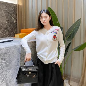 European Style Women's Summer Solid Color Pleated Wide Leg Five-Point Shorts - Versatile Slim Fit for Effortless Chic