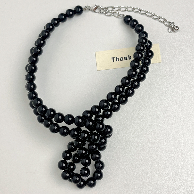 Exaggerated Double-Layer Twisted Knot Pearl Necklace for Women - 2024 Hot-Selling Collarbone Chain, European and American Style