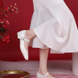 Exquisite Mary Jane Wedding Shoes for Brides - Flat Square-Toe, Comfortable Fit for Wide Feet, High-End Style for Everyday Wear