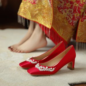 Exquisite Red Chunky Heel Wedding Shoes for Brides - Comfortable Chinese Qipao Style, High-End Design for Wide and Fat Feet