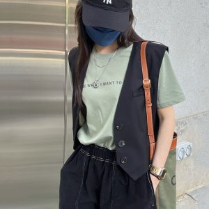 Fitted Gray-Green T-Shirt for Women - Round Neck, Short Sleeves, Slim Fit, Letter Print - Versatile Summer Style