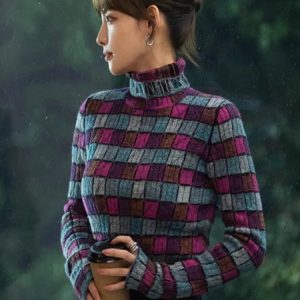 Fitted High-Neck Knitted Top in Plaid - Slimming Matching T-Shirt Inspired by 90s Style & Y2K Fashion Trends