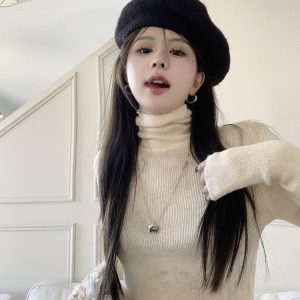 Fitted Purple Sweater with Pile Collar, Women's High-Neck Knitted Top for Autumn/Winter, Sweet and Spicy Fashion Essential