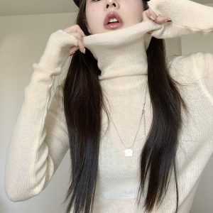 Fitted Purple Sweater with Pile Collar, Women's High-Neck Knitted Top for Autumn/Winter, Sweet and Spicy Fashion Essential