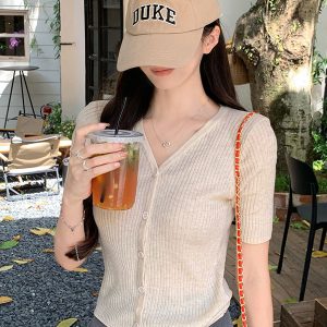 Fitted V-Neck Ice Silk Short-Sleeve Knitted Top with Cinched Waist – Versatile Summer Essential for a Slimming Look