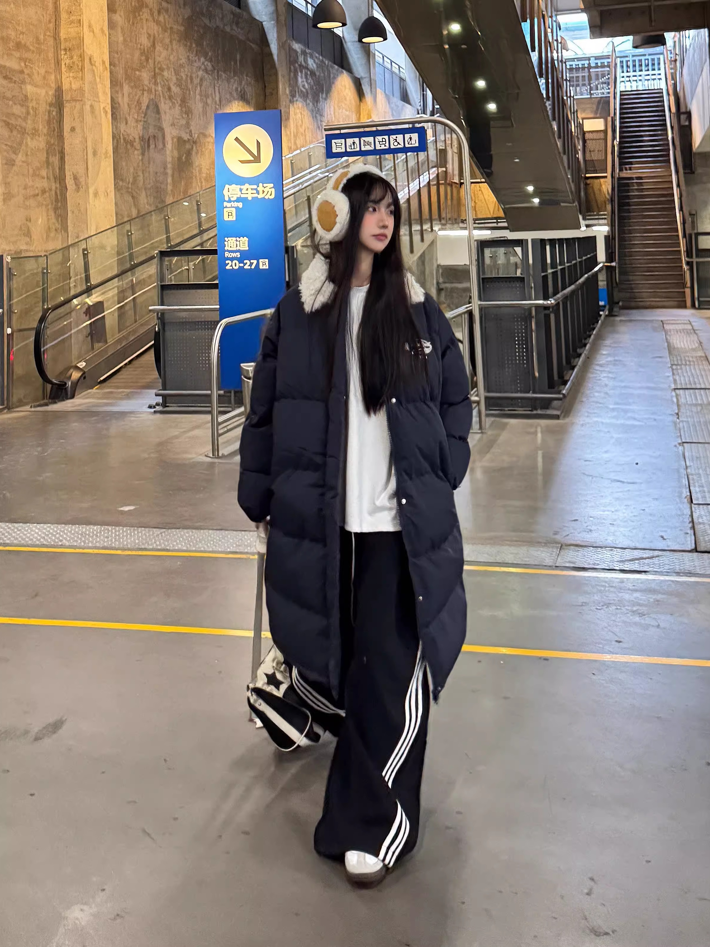 Fleece-Lined Loose Mid-Length Cotton Coat for Women - Casual College Style Over-Knee Thick Jacket in American Style