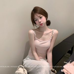Floral Pink Camisole for Women - Sexy Slim Fit Sleeveless Summer Top, Sweet Short Design for Effortless Outerwear