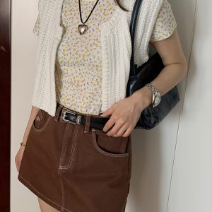 Floral Short Sleeve T-Shirt for Women - Slim Fit Round Neck Top - Sweet and Spicy Design - 2023 Summer Fashion Must-Have