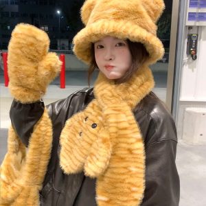 Fluffy Tiger Hat with Cute Scarf and Gloves Set - Warm Fisherman Style Bear Design for Cozy Winter Fashion