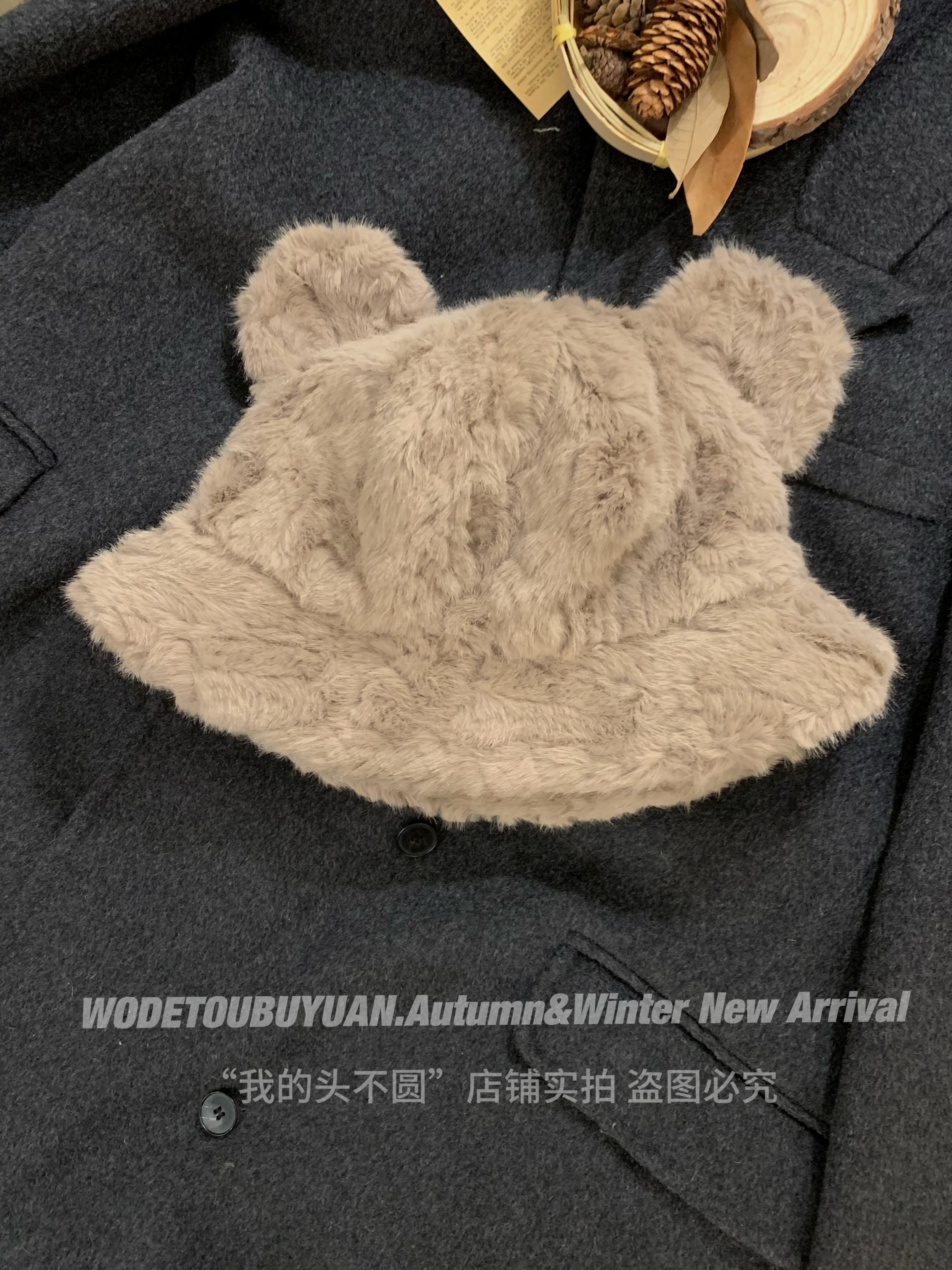 Fluffy Tiger Hat with Cute Scarf and Gloves Set - Warm Fisherman Style Bear Design for Cozy Winter Fashion