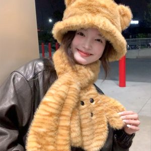 Fluffy Tiger Hat with Cute Scarf and Gloves Set - Warm Fisherman Style Bear Design for Cozy Winter Fashion