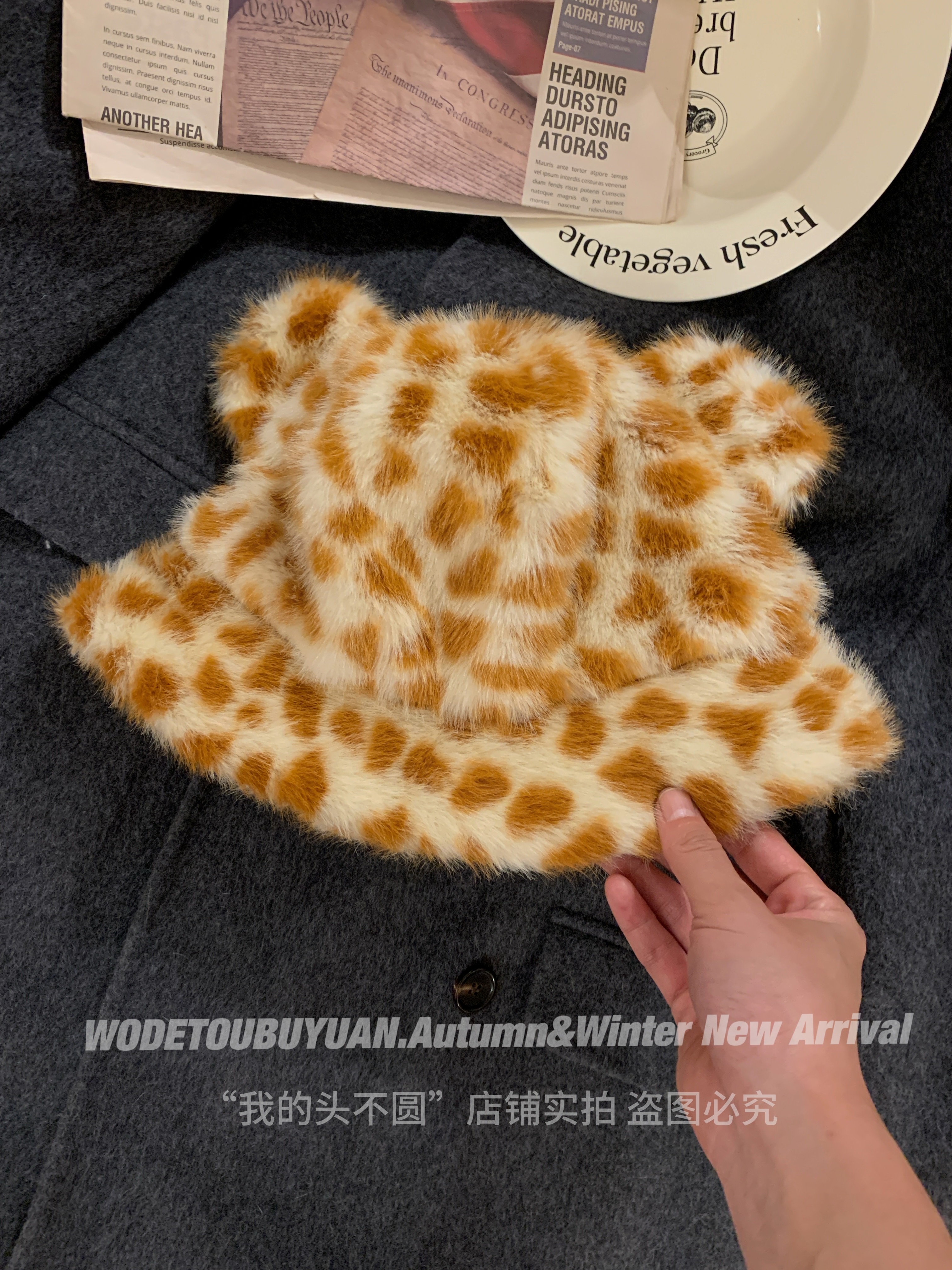 Fluffy Tiger Hat with Cute Scarf and Gloves Set - Warm Fisherman Style Bear Design for Cozy Winter Fashion