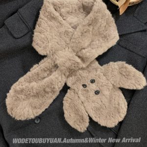 Fluffy Tiger Hat with Cute Scarf and Gloves Set - Warm Fisherman Style Bear Design for Cozy Winter Fashion