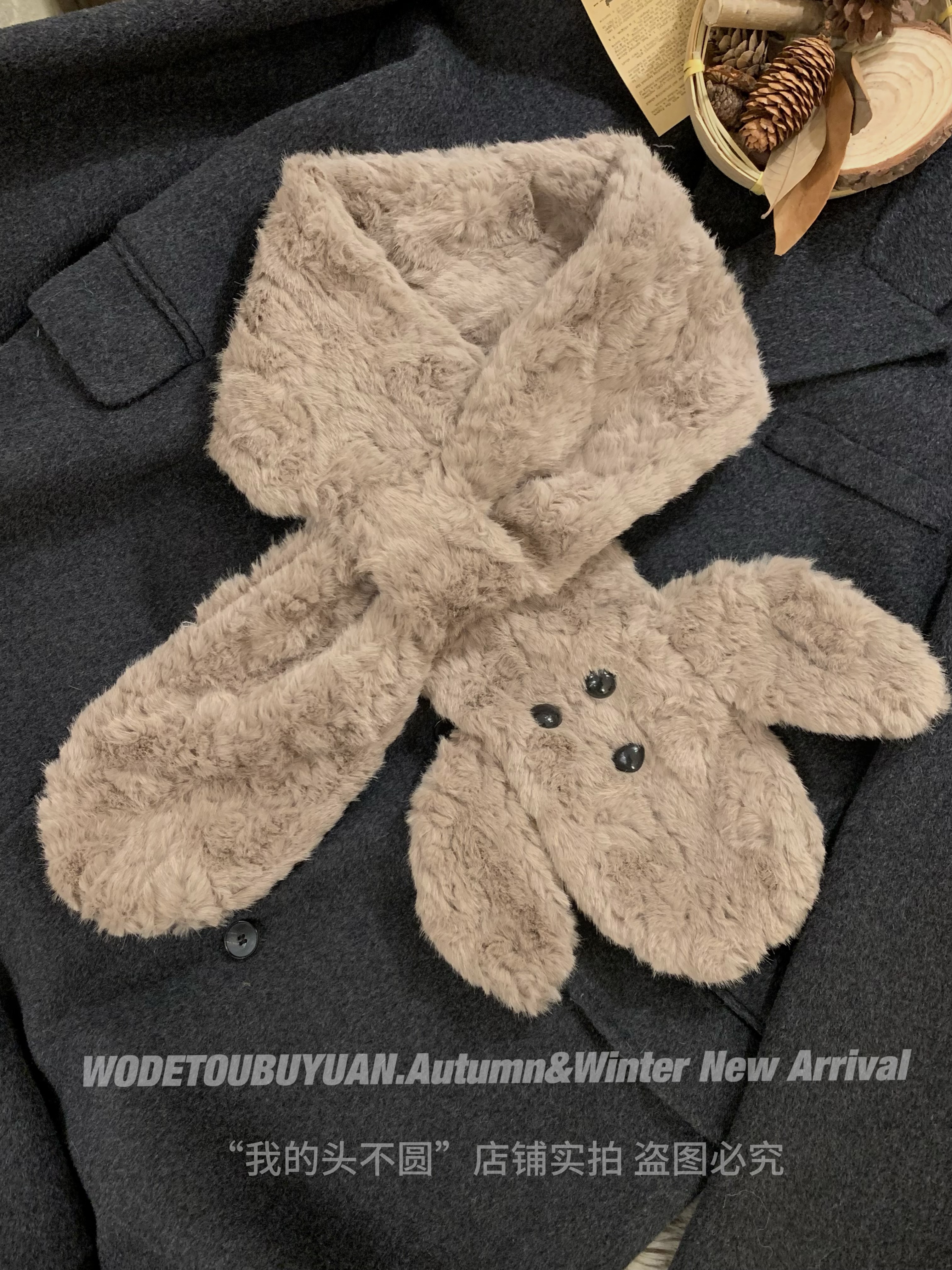 Fluffy Tiger Hat with Cute Scarf and Gloves Set - Warm Fisherman Style Bear Design for Cozy Winter Fashion